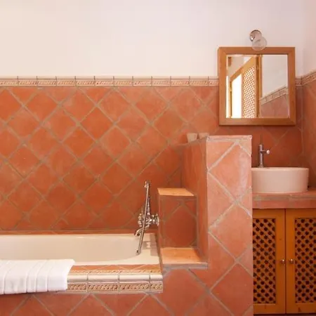 Sleeps 9 Pool Air Con Wifi Villa *